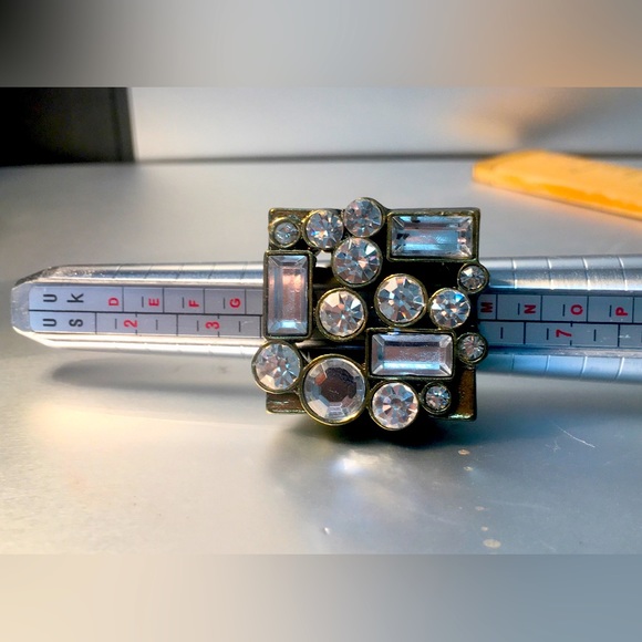 VINTAGE Metallic Silver Statement ring Rhinestone Vintage Brass tone adjustable - Picture 8 of 10